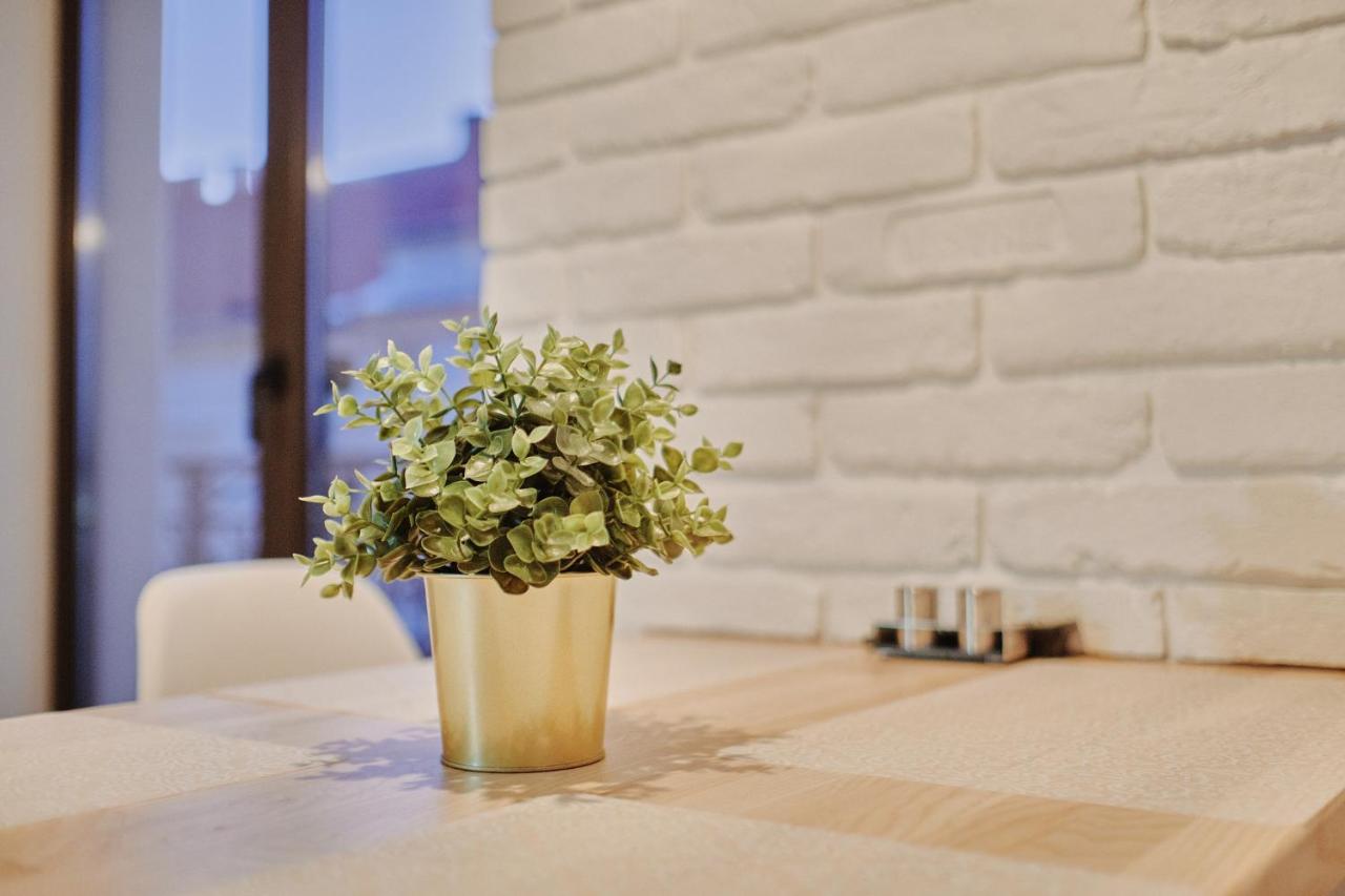 קולומיאה City Centre Apartment מראה חיצוני תמונה